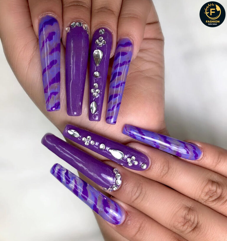 fashionnails_sg_1765380054_3784604653037570988_3589226246